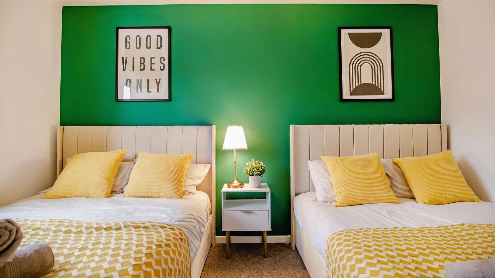 Central Cactus Escape Ideal For Long Stays 10Ppl! Nether Edge 0*,  Birleşik Krallık