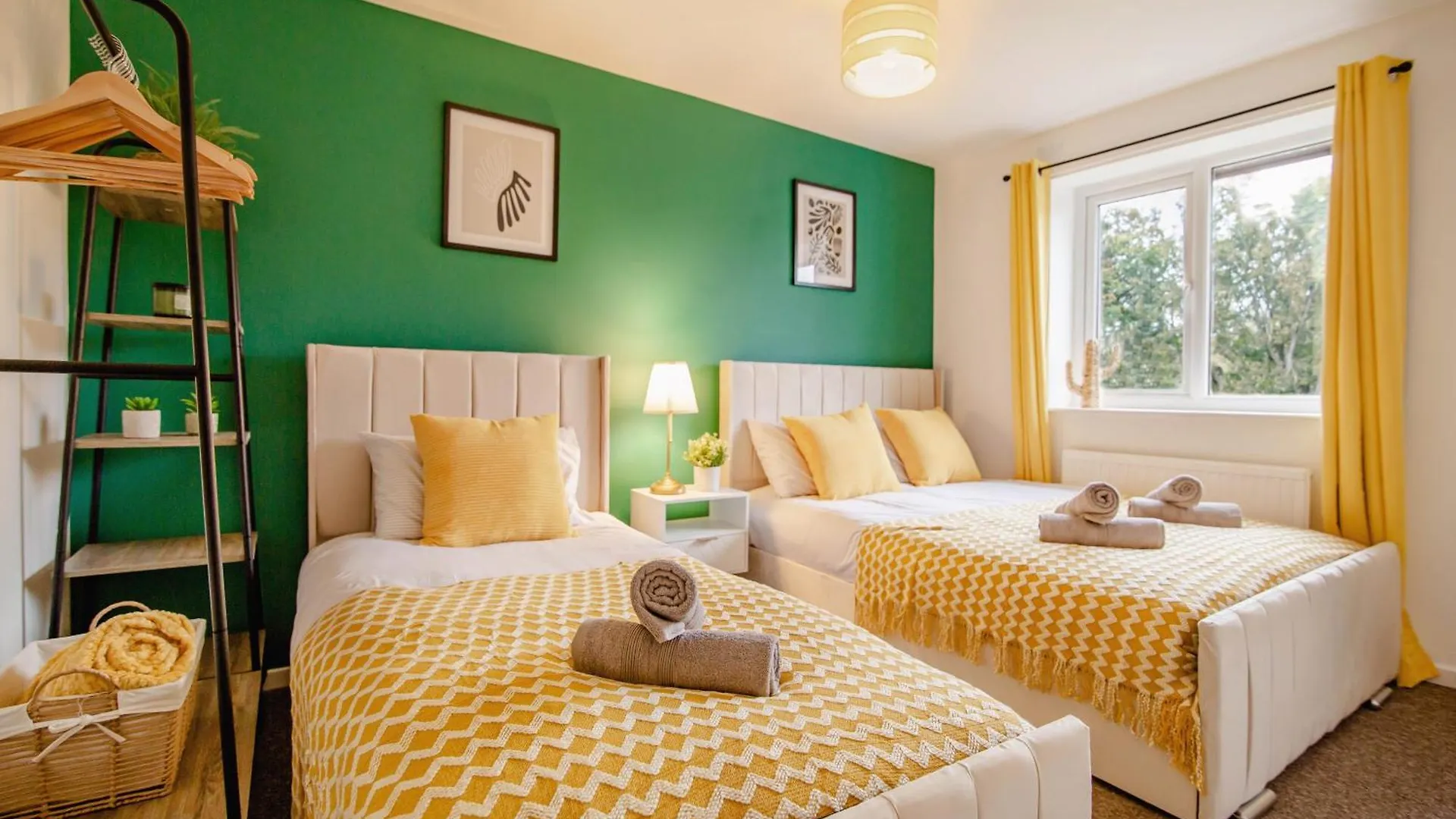 Central Cactus Escape Ideal For Long Stays 10Ppl! Nether Edge Birleşik Krallık